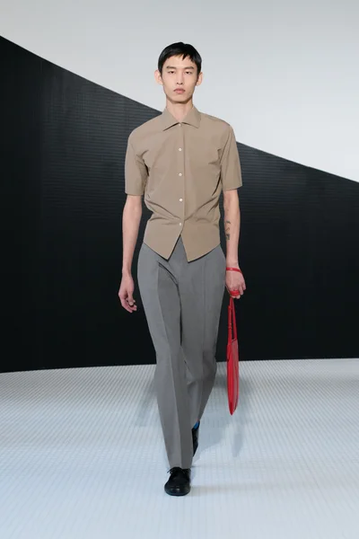 Look 55